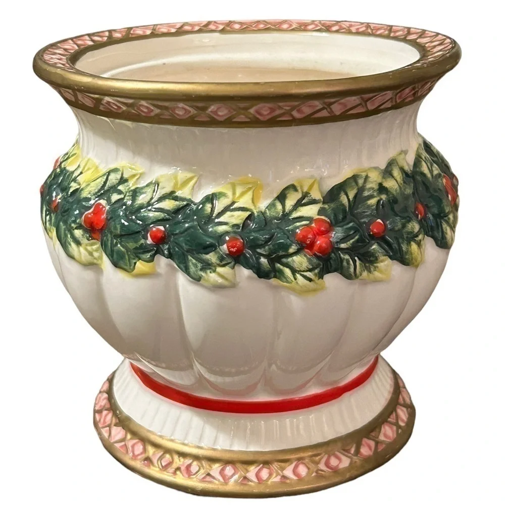 Cachepot Vintage RARE Holiday/Christmas Porcelain EUC